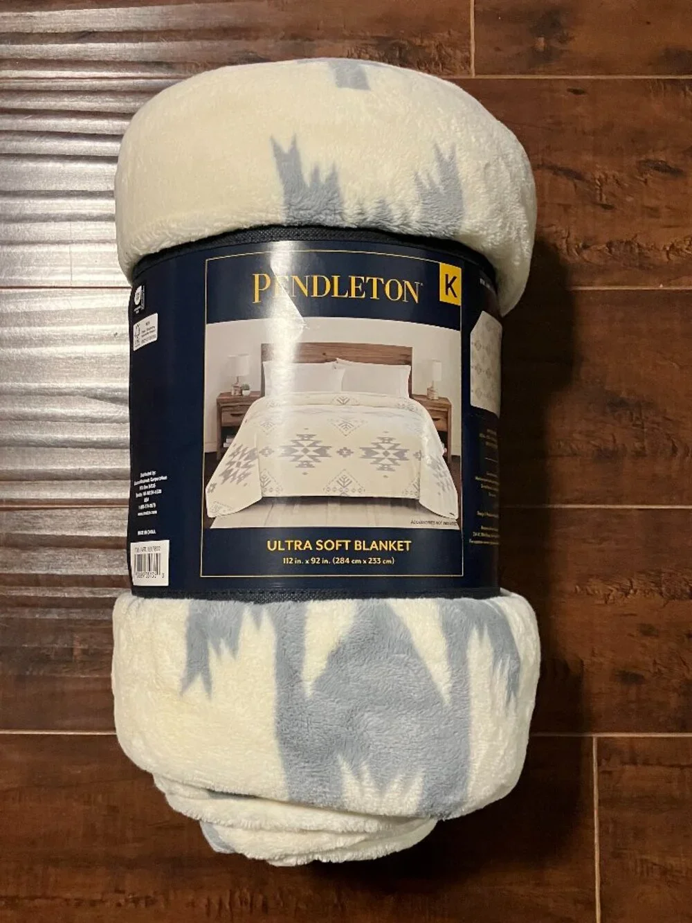 *NEW* Pendleton Plush Throw - King 112